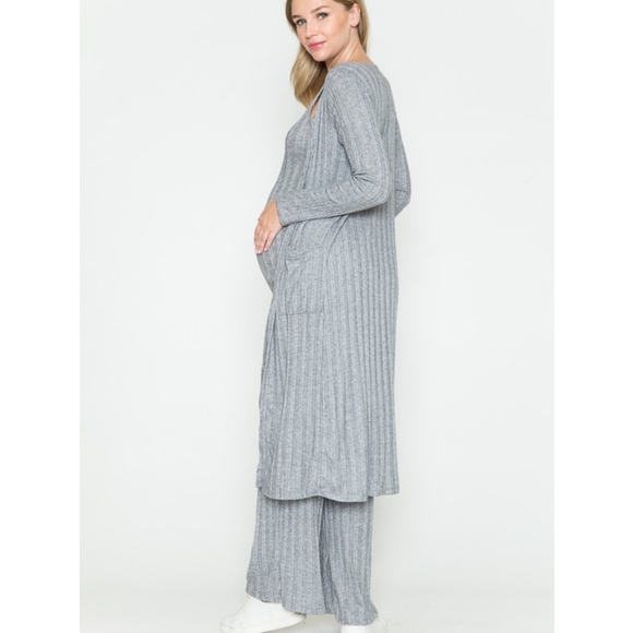 Maternity Ribbed Jumpsuit & Cardigan Set - Picture 6 of 8